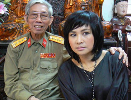 Thanh Lam mang “Màu hoa đỏ” đến BHYT tháng 7