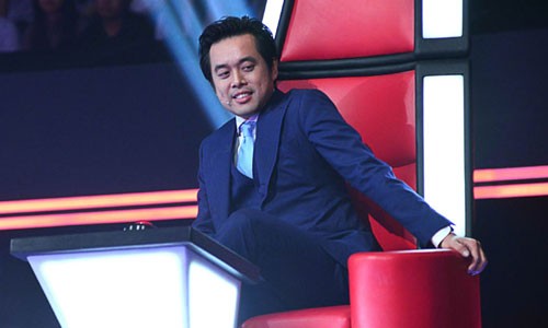 Dương Khắc Linh “nhường ghế nóng” cho thí sinh The Voice Kids