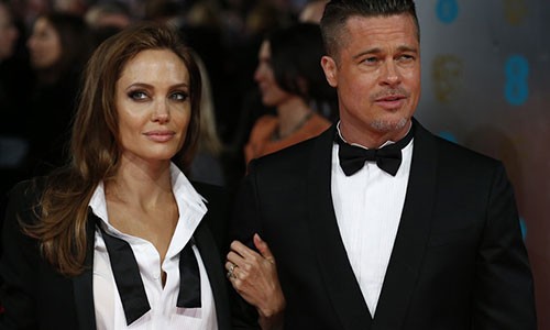 Brad Pitt và Angelina Jolie hoàn tất thủ tục ly hôn