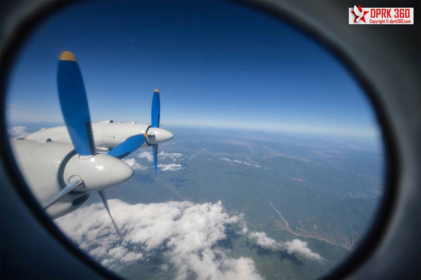  Hãng hàng không tệ nhất thế giới Air Koryo bị cấm bay đến và đi từ Liên minh châu Âu (EU) vào năm 2006. Đây cũng là hãng hàng không duy nhất trên thế giới nhận được xếp hạng 1 sao về chất lượng dịch vụ từ trang web xếp hạng Skytrax (Anh). Trong hình là chiếc máy bay được sản xuất từ thời Liên Xô (cũ) của hãng hàng không này.