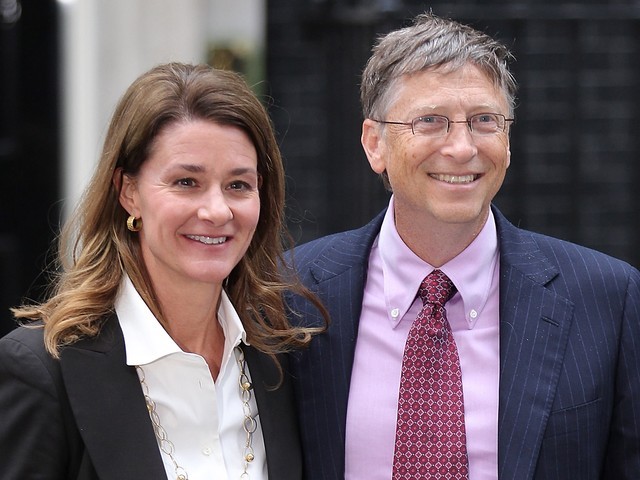 Melinda Gates là  vợ của tỷ phú giàu nhất thế giới Bill Gates. Bà sinh ra và lớn lên tại Dallas, Texas, Mỹ và là nhân viên cũ của công ty Microsoft với chức danh người quản lý đơn vị sản phẩm của Microsoft Publisher, Microsoft Bob, Microsoft Encarta, và Expedia. Bà và tỷ phú Bill Gates tổ chức đám cưới vào 1/1/1994.