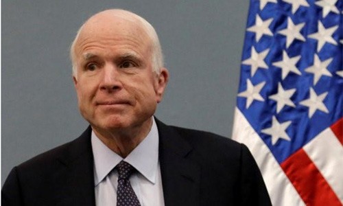 Thượng nghị sĩ Mỹ John McCain mắc ung thư não