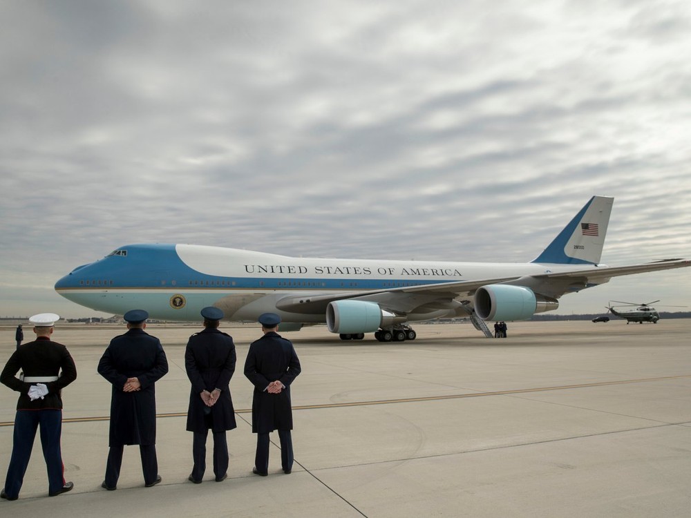 Trong nhiều thập kỷ qua, Mỹ đã thay rất nhiều  chuyên cơ (Air Force One) để phục vụ việc di chuyển của các đời tổng thống. Ảnh: BI.