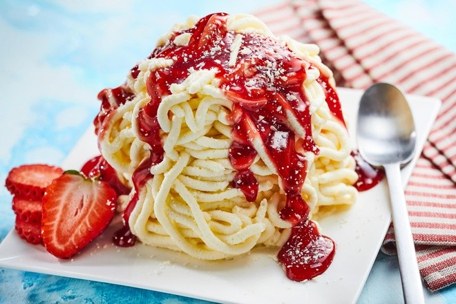 Spaghettieis thực chất là một loại  kem nổi tiếng của Đức có hình dạng giống mì ống của Ý.