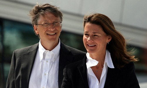 Bill Gates đã phải lòng người phụ nữ quyền lực nhất TG thế nào?