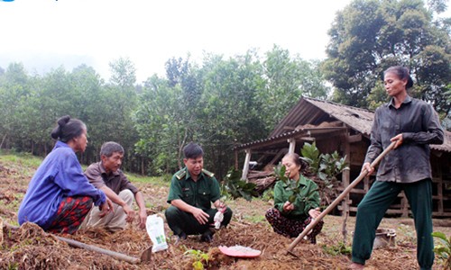 Trở lại thôn có 70 người chết vì HIV/AIDS