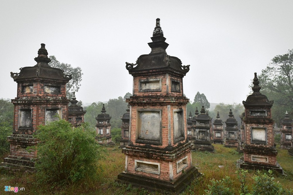  Chùa Bổ Đà là di tích tiêu biểu của huyện Việt Yên (Bắc Giang), được xây dựng từ thời nhà Lý và trùng tu, mở mang vào thời Lê Trung Hưng và các giai đoạn sau này.