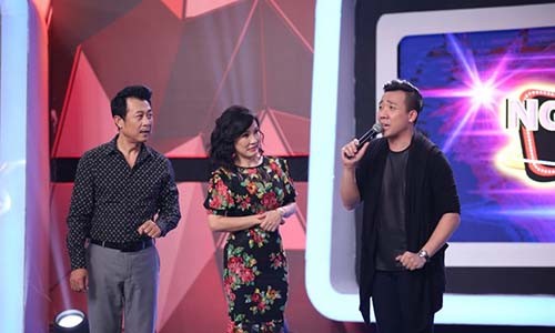 Tấn Beo phàn nàn Lê Giang mê tiền khi chơi game show