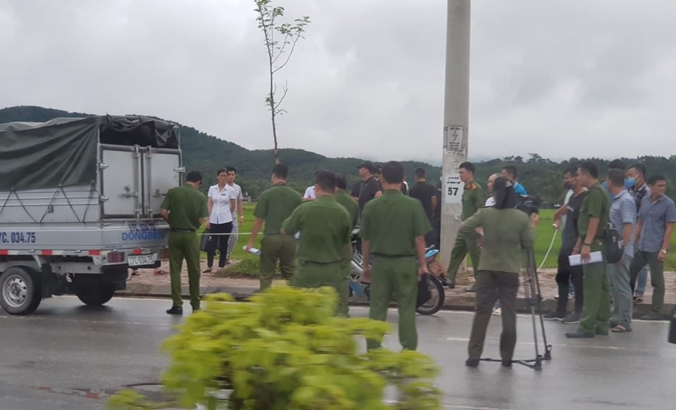 Quá trình thực nghiệm điều tra được tiến hành theo tình tiết, diễn tiến hành vi phạm tội của các đối tượng, trong đó nhà Bùi Văn Công ở Đội 11, xã Thanh Nưa, huyện Điện Biên. Đây được xác định là hiện trường chính, là nơi các đối tượng đã bắt cóc, hãm hiếp, sau đó  sát hại nữ sinh giao gà Cao Mỹ Duyên (SN 1997, sinh viên Đại học Nông – Lâm thuộc Đại học Thái Nguyên) trú tại Đội 5 xã Thanh Hưng, huyện Điện Biên.