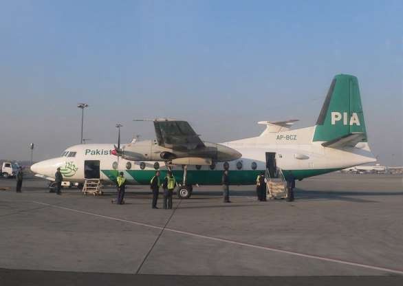 Chuyến bay 404 của Pakistan. 30 năm sau khi chiếc Fokker-F27 Friendship của hãng hàng không Pakistan biến mất trên dãy núi Himalaya với 54 hành khách và phi hành đoàn, số phận của nó vẫn chỉ là những lời đồn đoán. Một số người thậm chí cho rằng, quân đội đã bắn hạ chiếc  máy bay ở gần khu vực Đường kiểm soát biên giới Pakistan.