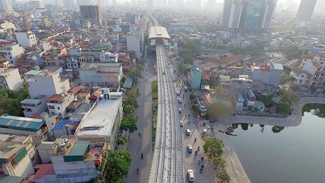 Toàn tuyến  đường sắt trên cao Cát Linh- Hà Đông dài 13,5 km. Hiện tại, công trình đã hoàn thành 90% khối lượng công việc và sẽ chạy thử vào ngày 30/9/2017.