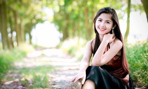 "Hot girl chân khoèo" lấn át Top 10 lượt vote Miss Teen 2017