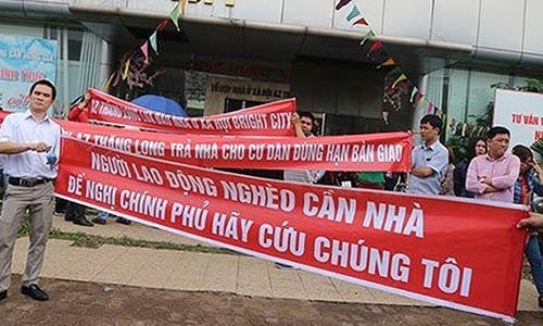 Bùng phát tranh chấp chung cư tại Hà Nội