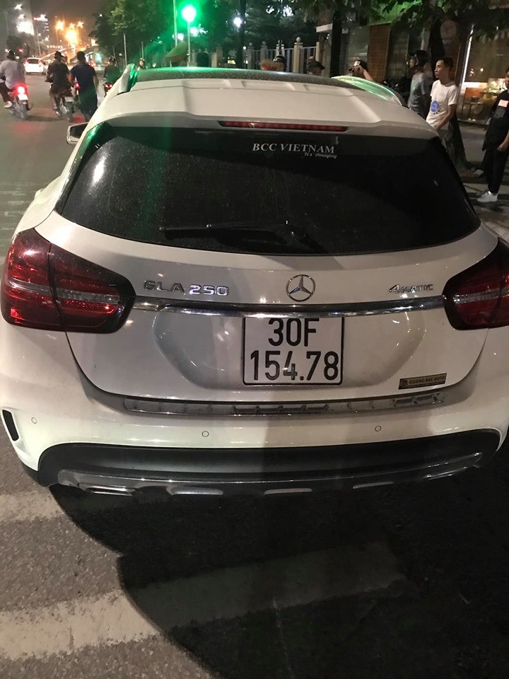 Tài xế Mercedes đâm 2 người phụ nữ đi xe máy tử vong khai gì?