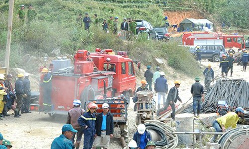 Sập hầm thủy điện Đạ Dâng: Không phép, địa chất yếu, vẫn liều làm