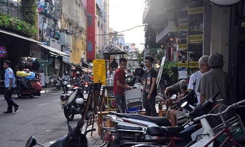 "Chiến dịch giành lại vỉa hè đang đi hơi quá"