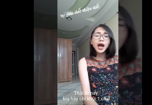 Chỉ trong thời gian ngắn, đoạn video hát  nhạc chế của cô bạn có tài khoản Facebook là Thanh Tuyền Đặng (SN 1988) đã có tới 100.000 lượt chia sẻ, hơn 4 triệu lượt xem và 40.000 lượt yêu thích. Điều này cho thấy đoạn video "người tình rượu bia" thực sự khuấy đảo cộng đồng mạng. Ảnh chụp từ video