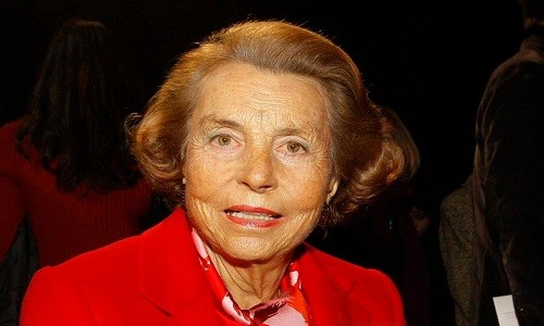 Đêm ngày 21/9, bà Liliane Bettencourt -  nữ tỷ phú giàu nhất thế giới đã đi về cõi vĩnh hằng ở tuổi 94 tại nhà riêng ở Neuilly-sur-Seine, Pháp sau một giấc ngủ yên bình. Ảnh: AP.