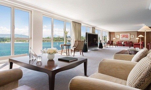 Căn Royal Penthouse Suite,  khách sạn President Wilson, Geneva (Thụy Sĩ) đứng đầu danh sách phòng nghỉ khách sạn đắt nhất thế giới với 80.000 USD/đêm (tương đương 1,84 tỷ đồng). Ảnh: Hôtel Président Wilson.