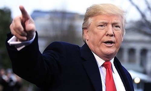 Tổng thống Mỹ Trump xa rời đồng minh và thân thiện với Nga