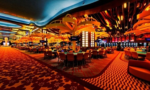 Muốn vào chơi casino Phú Quốc, người Việt cần có gì?