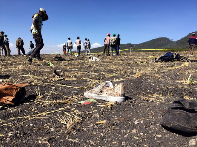 Ngày 10/3/2019, một  máy bay Boeing 737 MAX 8 của hãng hàng không Ethiopian Airlines gặp nạn ít phút sau khi cất cánh từ sân bay Bole tại thủ đô Addis Ababa của Ethiopia, khiến 157 hành khách và thành viên phi hành đoàn thiệt mạng. Ảnh: Reuters.