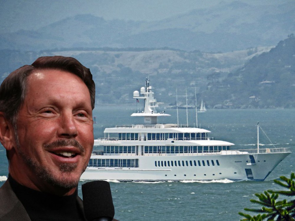  Tỷ phú Larry Ellison, người đồng sáng lập hãng phần mềm Oracle, sở hữu du thuyền Musashi dài 90m. Trước đó, Ellison có một du thuyền lớn hơn, dài 138m, được thiết kế đặc biệt dành riêng cho ông vào năm 2005. Du thuyền gồm 82 phòng, một phòng chiếu phim, hầm rượu và một sân bóng rổ. Tuy nhiên, sau này ông đã bán du thuyền cho ông trùm ngành âm nhạc David Geffen với giá 300 triệu USD.