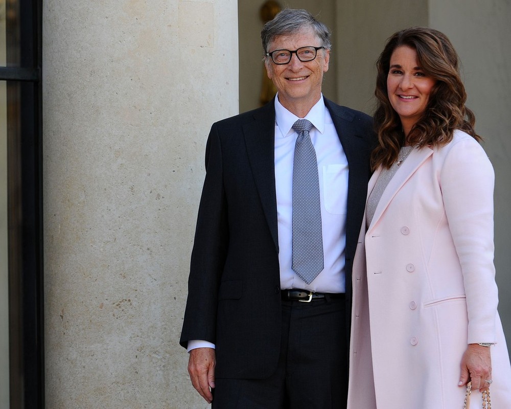  Tỷ phú Bill Gates kết hôn với Melinda Ann 26 năm trước và đây được coi là một trong những cuộc hôn nhân bền vững đến mức nếu họ chia tay, rất nhiều người sẽ cảm thấy mất niềm tin.