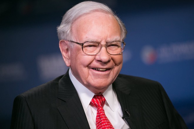 Sở hữu khối tài sản lên tới 118,3 tỷ USD,  tỷ phú Warren Buffett hiện đứng ở vị trí thứ 6 trong danh sách những người giàu nhất thế giới, theo Forbes. Ảnh: Getty