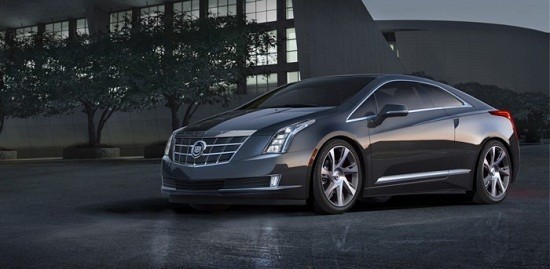 Sự ra đời của Cadillac ELR 2014 chính là dấu hiệu cho thấy hãng GM đã nhanh chân giành lấy vị trí đầu tiên trong phân khúc xe điện hạng sang.