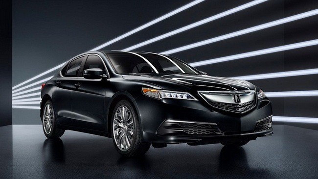 Honda Acura TLX 2015: Không chỉ tập trung vào dòng crossover, hãng xe Honda đã chính thức cho ra đời Acura TLX. Chiếc xe là mẫu thay thế hoàn hảo cho hai mẫu TL và TSX. Acura TLX cũng là đối thủ đáng gườm của Mercedes-Benz E-Class và BMW 5-Series.