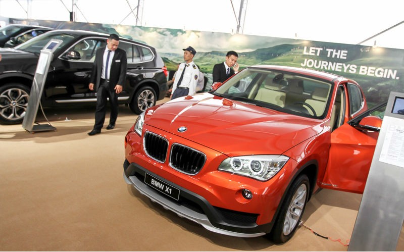 BMW X1 là chiếc xe khá thu hút sự quan tâm của báo giới và công chúng trong triển lãm BMW World Vietnam 2014 đang diễn ra tại Vincom Mega Mall - Royal City, Hà Nội (từ 21/8-24/8).