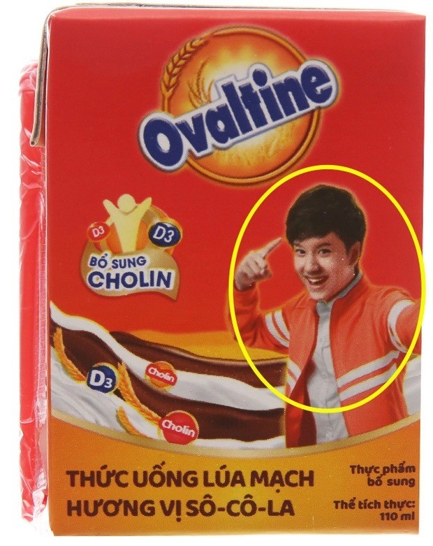 Ovaltine là thức uống được rất nhiều bạn nhỏ yêu mến. Hình ảnh cậu bé được in trên vỏ bao bì sản phẩm chính vậy cũng rất quen thuộc với bao nhiêu thế hệ. Tại thời điểm đó, gương mặt điển trai cùng nụ cười tươi và hai má lúm đồng tiền "độc quyền" của cậu đã chiếm trọn sự quan tâm của đông đảo người tiêu dùng.