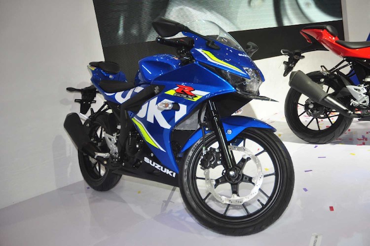 Với sự ra mắt của Suzuki GSX-R125 và  Suzuki GSX-R150, lần đầu tiên sau 32 năm dòng sportbike GSX-R đã có một phiên bản phân khối nhỏ. Phiên bản GSX-R150 hướng tới những biker trẻ tuổi và cộng đồng những người yêu môtô tại các nước đang phát triển.