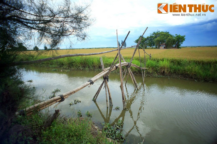 Ngày nay, du khách có thể ghé thăm một trong những  căn hầm bí mật đó ở Cồn Miệu, một địa danh ở xã Thủy Thanh, TX Hương Thủy, tỉnh Thừa Thiên - Huế.