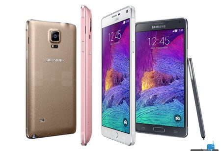  1. Samsung Galaxy Note 4. Không có gì bất ngờ khi cái tên này mở màn cho danh sách. Samsung quảng cáo rằng cây bút S Pen dành cho Note 4 đã được cải tiến để tăng gấp đôi độ nhạy cảm với lực ấn. Bút cũng được trang bị những công năng mới so với phiên bản Note 3, như "ghi chú bằng ảnh" hoặc "Smart Select". Cả hai tính năng này đều góp mặt ở menu điều khiển Air Command.