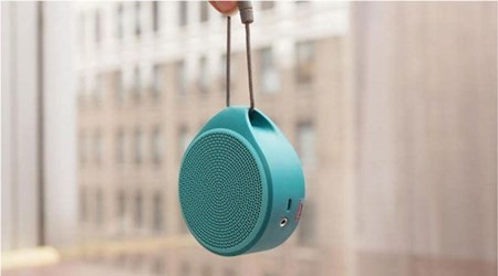  Loa Logitech X100 Bluetooth. Chỉ cần bỏ ra 40 USD, bạn sẽ có thể sở hữu chiếc  loa Bluetooth di động, đối với những người sử dụng quen nghe nhạc bằng việc sử dụng điện thoại thông minh hoặc máy tính bảng, thì Loa Logitech X100 Bluetooth là một sự lựa chọn không tồi.