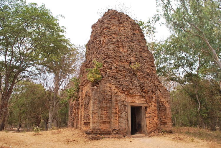  1. Quần thể đền đài Sambor Prei Kuk (Campuchia). Là địa điểm khảo cổ nằm ở Kompung Thom, Campuchia, Sambor Prei Kuk được biết đến với các công trình đặc trưng thời tiền Angkor của người Khmer và được công nhận là di sản thế giới mới 2017. Ảnh: UNESCO.