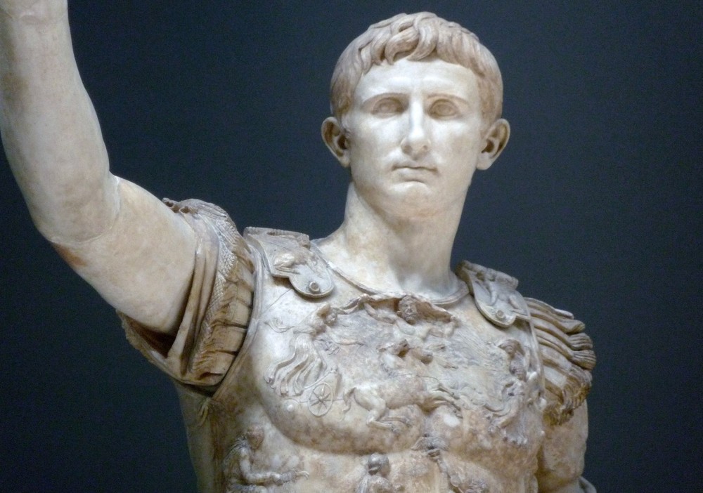 Augustus (63 TCN - 14 SCN) có tên khai sinh là Gaius Octavius, là vị  hoàng đế đầu tiên của đế chế La Mã cổ đại. Trước khi ông nắm quyền, La Mã theo chế độ cộng hòa.