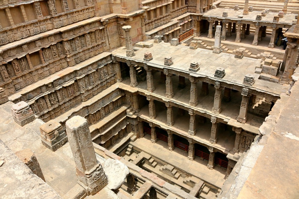 Nằm trong thị trấn cổ Patan ở bang Gujarat, Ấn Độ,  Rani Ki Vav (Giếng nhiều tầng của Hoàng hậu) là một kỳ quan kiến trúc độc nhất vô nhị mà nền văn minh Ấn Độ cổ xưa đã để lại cho nhân loại. Ảnh: Wikipedia.