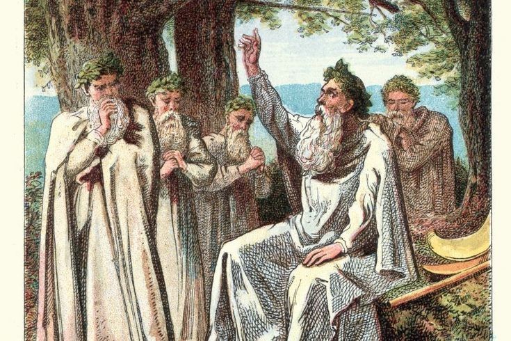 1. Nguồn gốc từ các Druids – pháp sư Celtic. Druids là tầng lớp tu sĩ, nhà thông thái và pháp sư trong văn hóa Celtic ở châu Âu cổ xưa. Họ tin rằng cây cối có linh hồn và ảnh hưởng đến số phận con người. Ảnh: Pinterest.