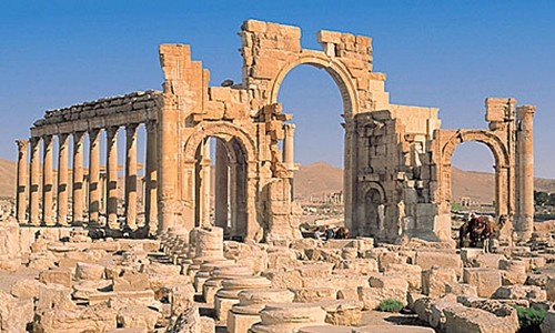 Quân đội Syria bao vây phiến quân IS ở Palmyra