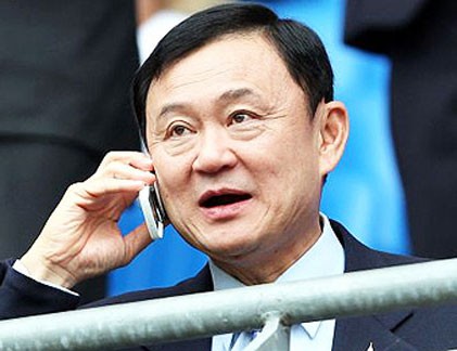 Ông Thaksin treo thưởng bắt nghi phạm ném lựu đạn