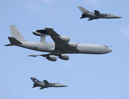 NATO dùng máy bay AWACS để giám sát bầu trời Ukraine