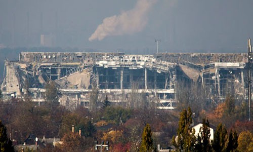 Sân bay Donetsk hoang tàn sau cuộc chiến