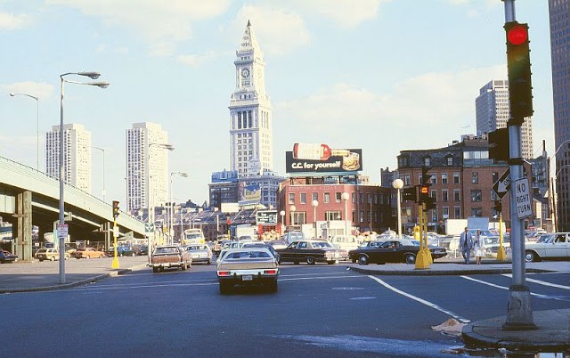 Đường phố ở  thành phố Boston năm 1978. Ảnh VT