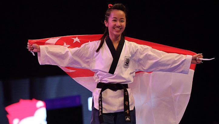 Chelsea Sim vừa được tạp chí Straitstimes bình chọn vào top 20 VĐV quyến rũ nhất SEA Games 28. Cô là VĐV Taekwondo của nước chủ nhà SEA Games 28 là Singapore.