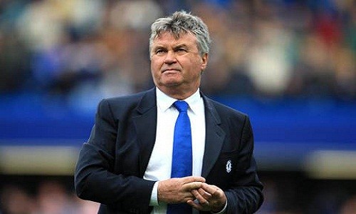 Chính thức ngồi “ghế nóng” Chelsea, Hiddink nói gì?