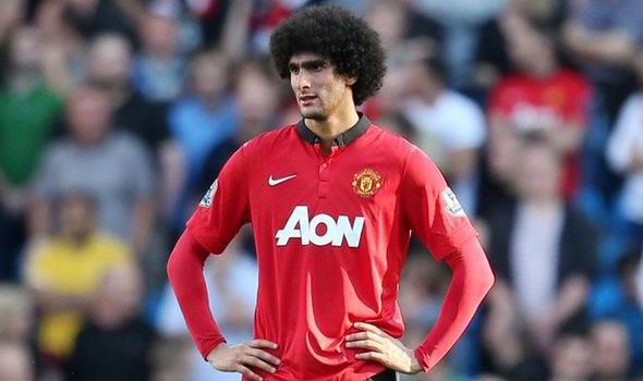 Cầu thủ đầu tiên bị các CĐV của  CLB Man United la ó nhiều nhất đòi sa thải đó là Marouane Fellaini. Chân sút 28 tuổi chuyển đến sân Old Trafford từ năm 2013 nhưng đến nay, những gì mà tiền vệ người Bỉ để lại trong lòng người hâm mộ chỉ là những nỗi thất vọng. Ảnh sử dụng trong bài: Express.uk.co/ 90mins.com.