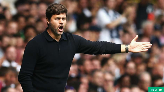 Đứng trong top 10  HLV xuất sắc nhất thế giới theo danh sách mà FIFA mới công bố là HLV Mauricio Pochettino của CLB Tottenham. Kể từ khi dẫn dắt "gà trống" thành London, vị chiến lược gia khó tính này đã giúp đội bóng của mình nâng tầm tại giải Ngoại hạng Anh nhờ lối chơi bài bản và hiệu quả hơn rất nhiều với những nòng cốt chính là các cầu thủ trẻ như Harry Kane, Dele Alli hay Dany Rose.